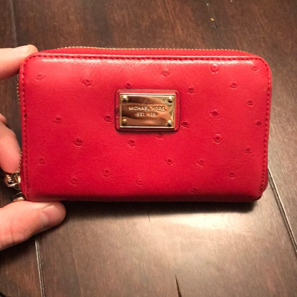 Michael Kors Wallet - Picture 1 of 1